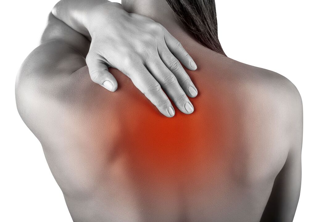 đau lưng do thoái hóa xương khớp