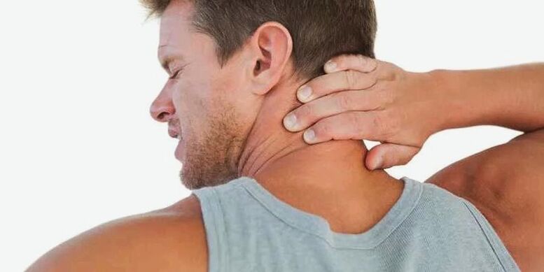 Đau cổ cho thấy rễ thần kinh ở vùng cổ bị chèn ép